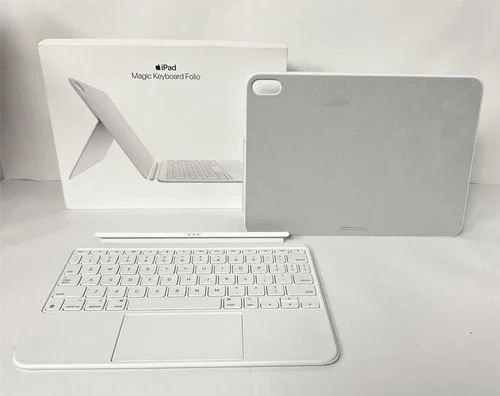 Apple Magic keyboard folio White (iPad A16 iPad 10th gen) — TechTrove
